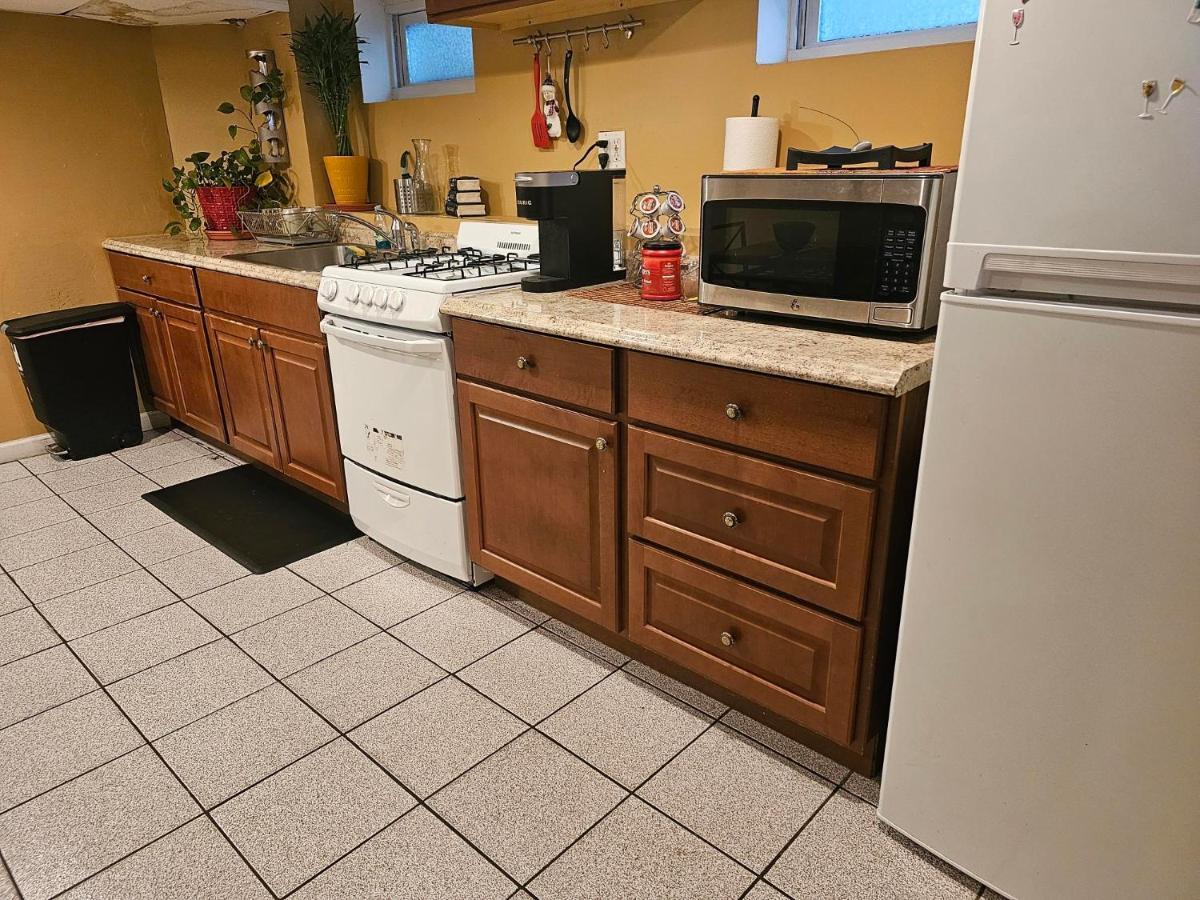 Warm Queens Apartment 5 Min From Laguardia 1 Min From Train New York Exterior photo